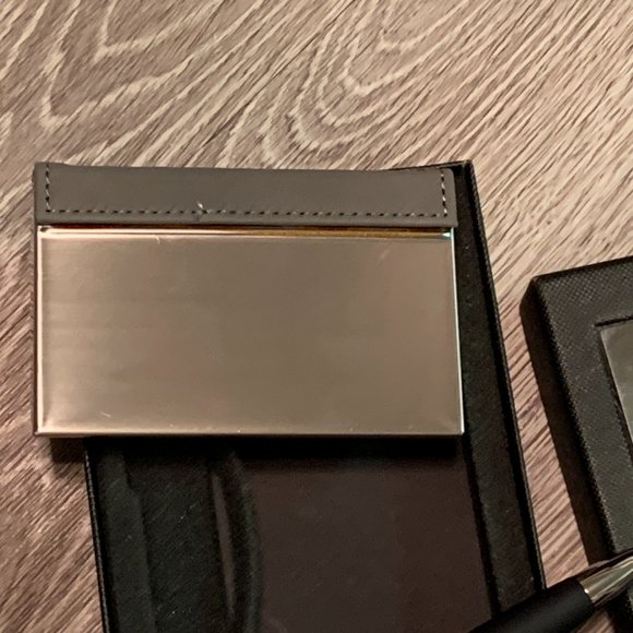 PR: 🟫 UIW Business Card Holder and Stylus Pen - Picture 6 of 13